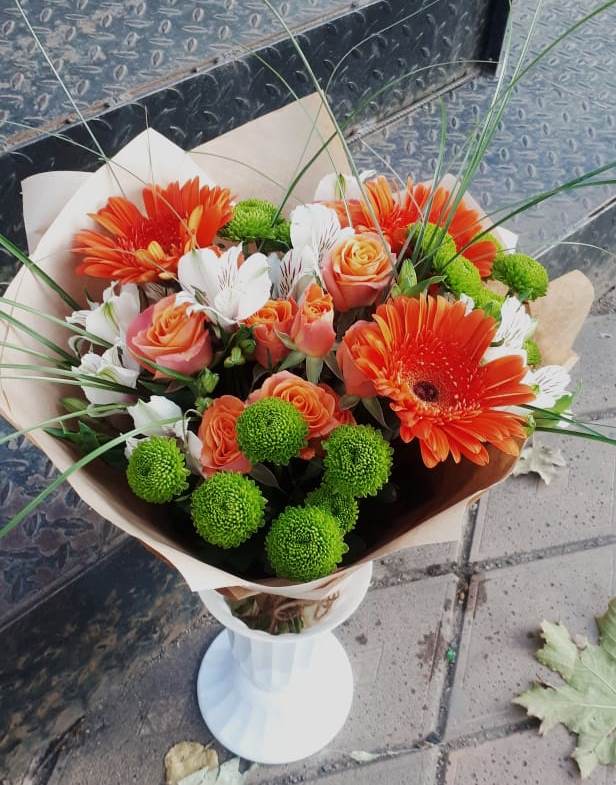 Букет цветов из: Герберы, Хризантемы, Альстромерии и Розы в Покровское