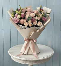 Букет цветов из:  Розы и Лизиантусы в Покровское