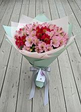 Букет цветов из:  Альстромерии в Покровское