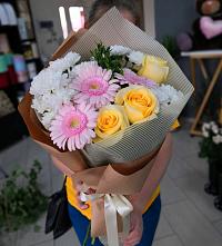 Букет цветов из:  Герберы, Розы и Хризантемы в Покровское
