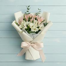 Букет цветов из:  Альстромерии в Покровское
