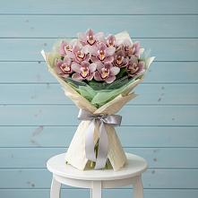 Букет цветов из:  Орхидеи и Розы в Покровское