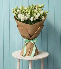 Букет цветов из:  Лизиантусы в Покровское