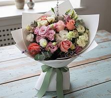 Букет цветов из:  Розы, Лизиантусы и Гвоздики в Покровское