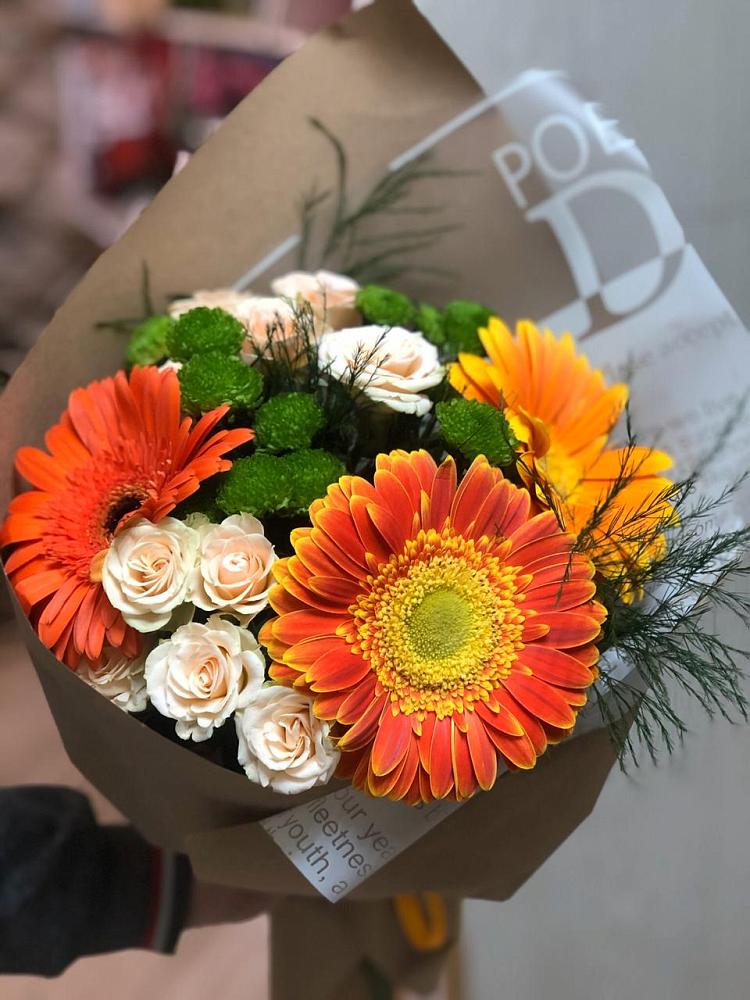 Букет цветов из: Герберы, Хризантемы и Розы в Покровское
