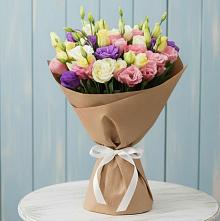 Букет цветов из:  Лизиантусы в Покровское